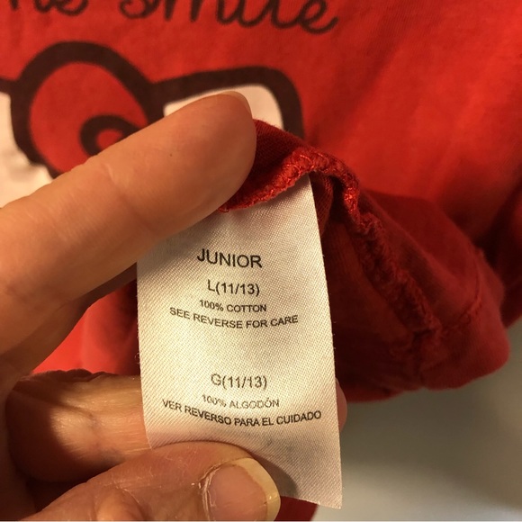 Hello Kitty Woman’s T-Shirt L Red Cotton Cap Sleeve V-Neck watermelon Sweetness - Picture 7 of 7